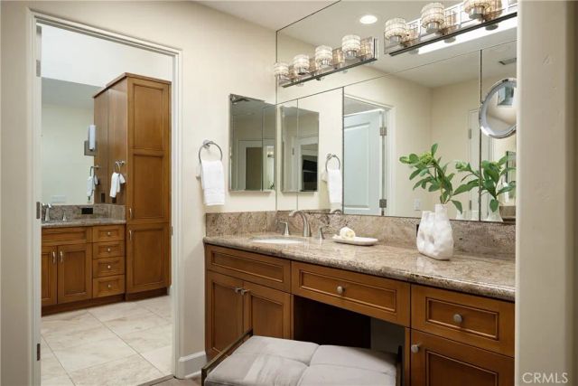 15 Beachcomber, Corona Del Mar, CA 92625