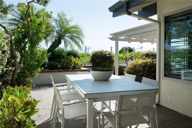 15 Beachcomber, Corona Del Mar, CA 92625