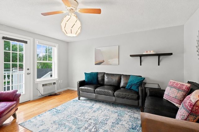 312 Water St 23, Lawrence, MA 01841