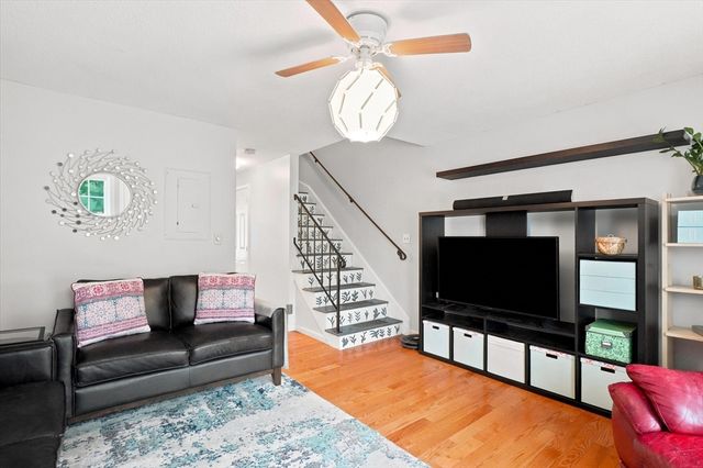 312 Water St 23, Lawrence, MA 01841