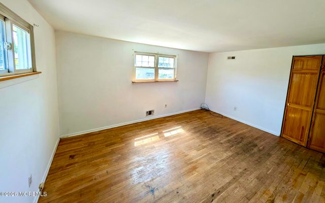 55 Western Drive, Howell, NJ 07731