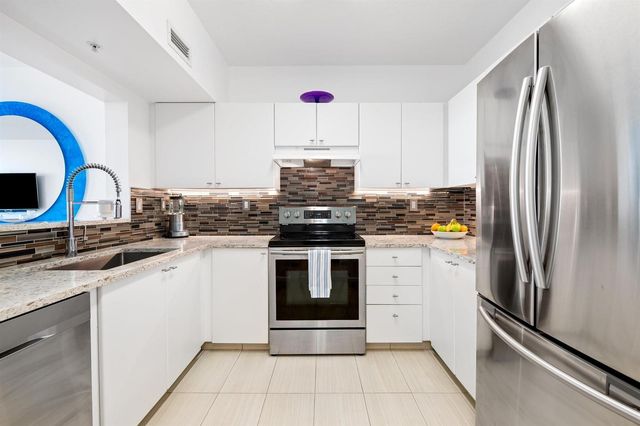 3020 NE 32nd Avenue 616, Fort Lauderdale, FL 33308