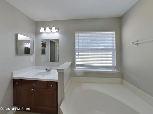 736 TIMBERMILL Lane, Orange Park, FL 32065