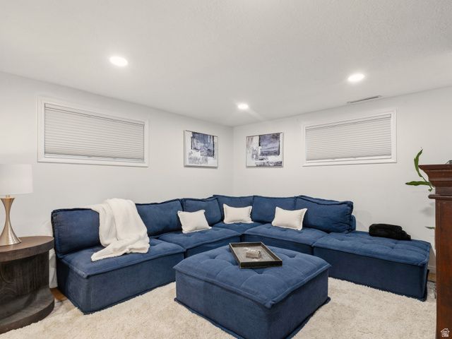 2718 E COMMONWEALTH AVE, Salt Lake City, UT 84109