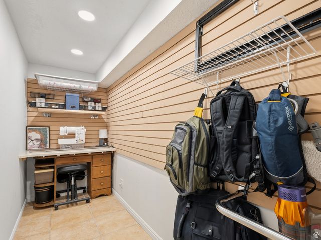 2718 E COMMONWEALTH AVE, Salt Lake City, UT 84109