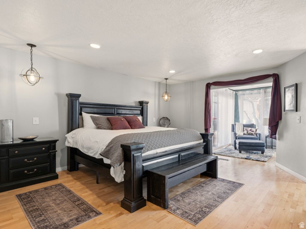 Image 11 of property listing at 2718 E COMMONWEALTH AVE, Salt Lake City, UT 84109