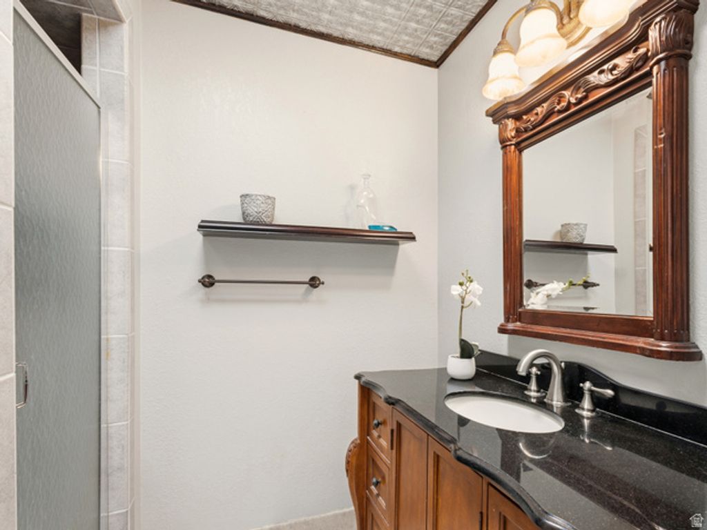Image 21 of property listing at 2718 E COMMONWEALTH AVE, Salt Lake City, UT 84109
