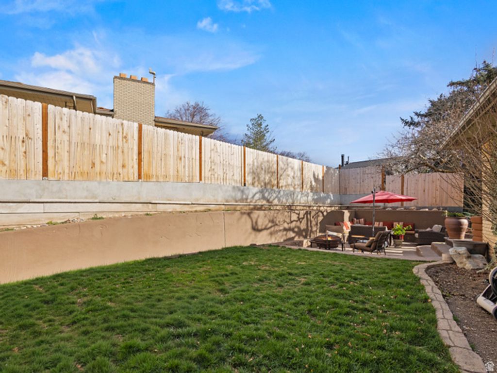 Image 44 of property listing at 2718 E COMMONWEALTH AVE, Salt Lake City, UT 84109