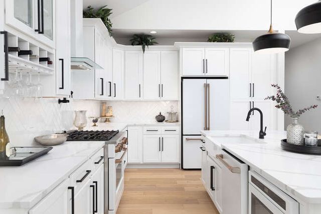 318 Leeward Way, Ottawa, IL 61350