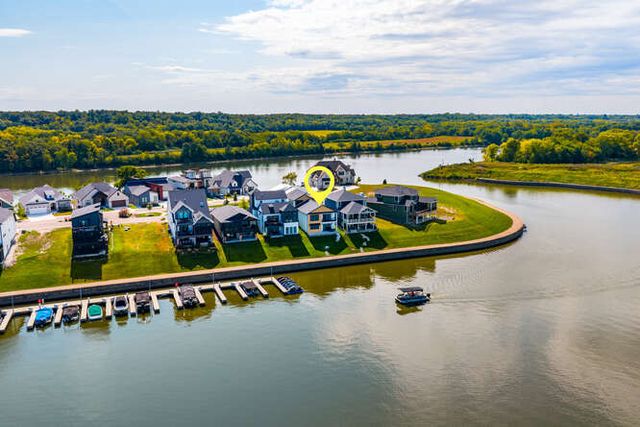 318 Leeward Way, Ottawa, IL 61350