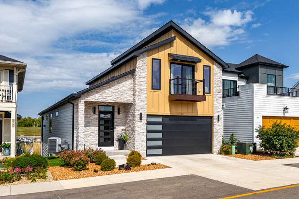 318 Leeward Way, Ottawa, IL 61350