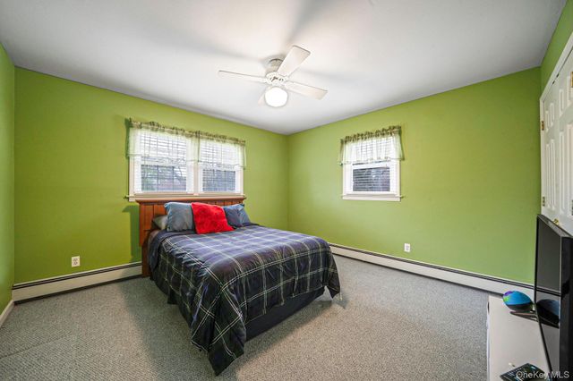 222 Jamaica Avenue, Medford, NY 11763