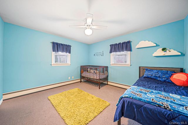 222 Jamaica Avenue, Medford, NY 11763