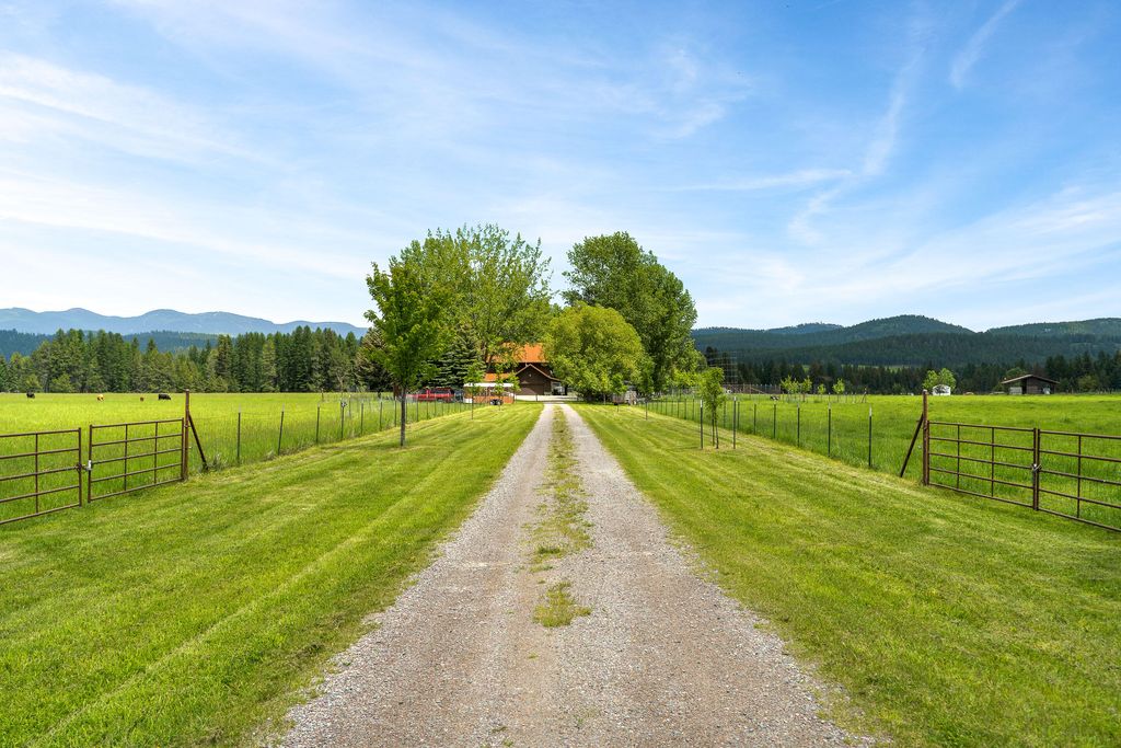 7277 Farm To Market Road, Whitefish, MT 59937 photo 4