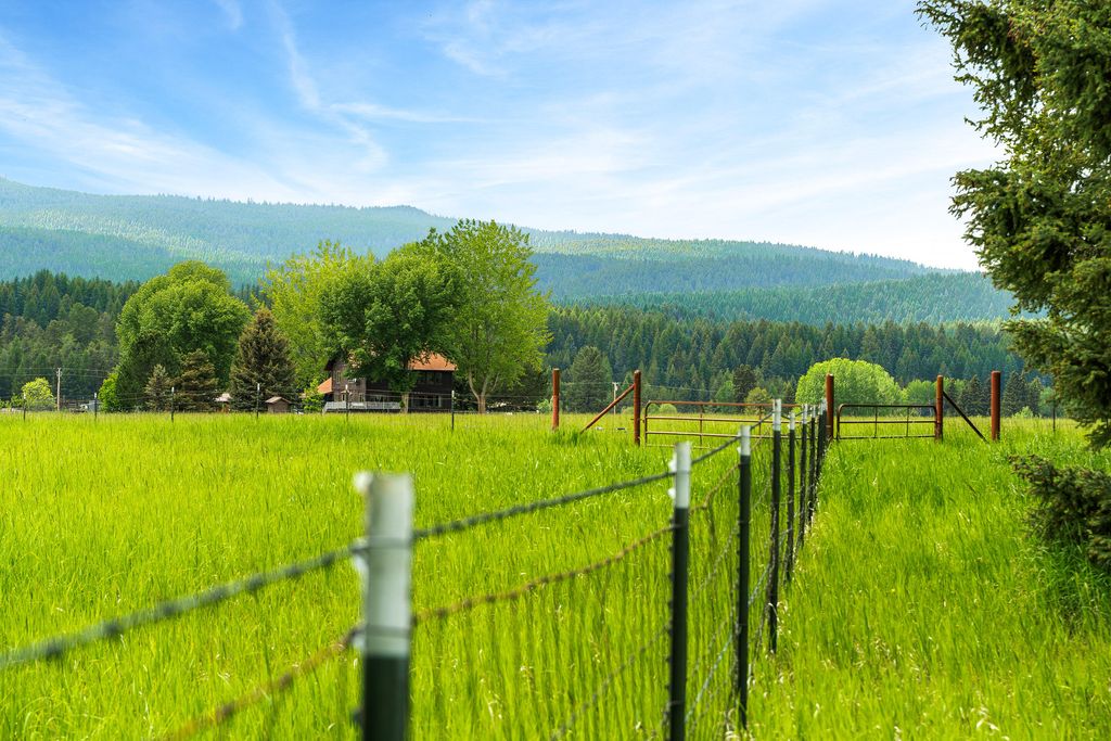 7277 Farm To Market Road, Whitefish, MT 59937 photo 7