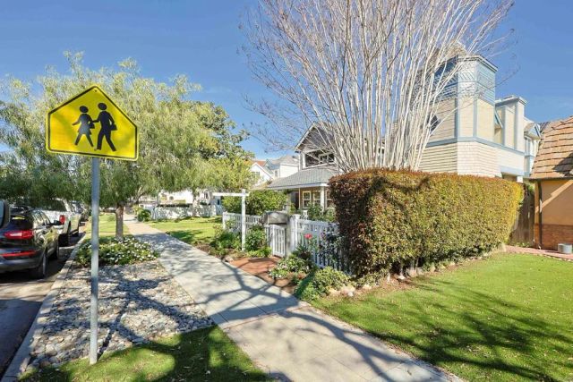 733 H Avenue, Coronado, CA 92118