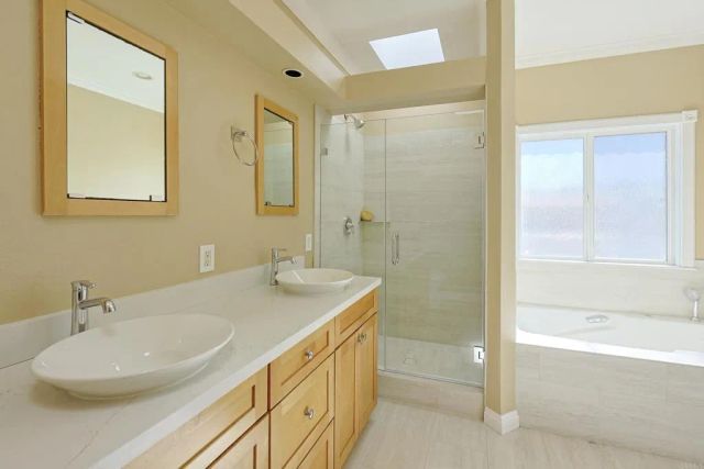 733 H Avenue, Coronado, CA 92118
