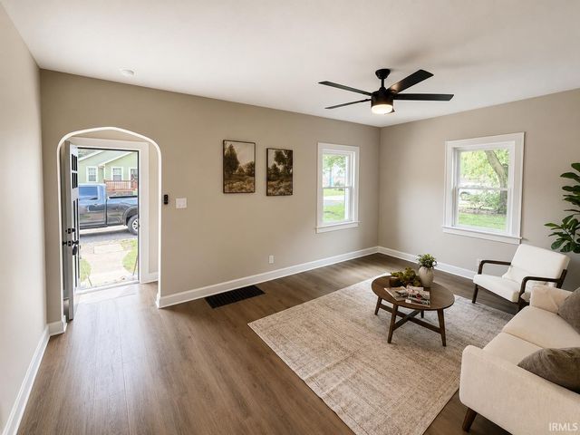 1730 E Maryland Street, Evansville, IN 47711