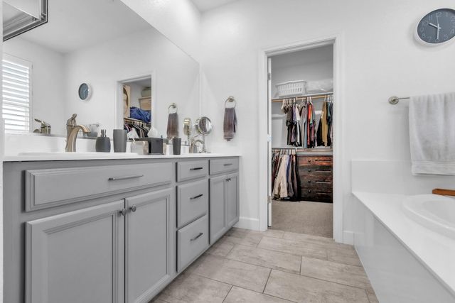 1653 Lion, Rocklin, CA 95765