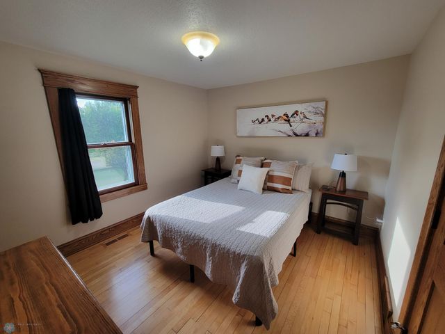 551 Wall Avenue, Horace, ND 58047