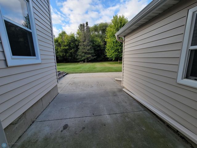 551 Wall Avenue, Horace, ND 58047