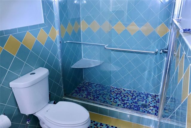 1351 NE 191st Street E217, Miami, FL 33179