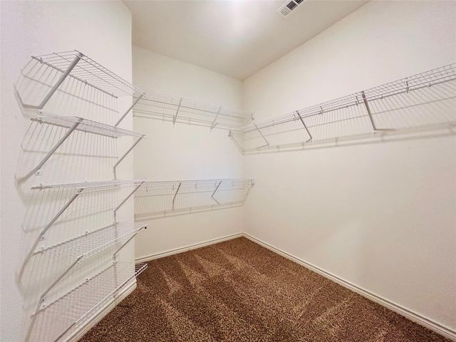 401 Liberty Meadows DR, Liberty Hill, TX 78642