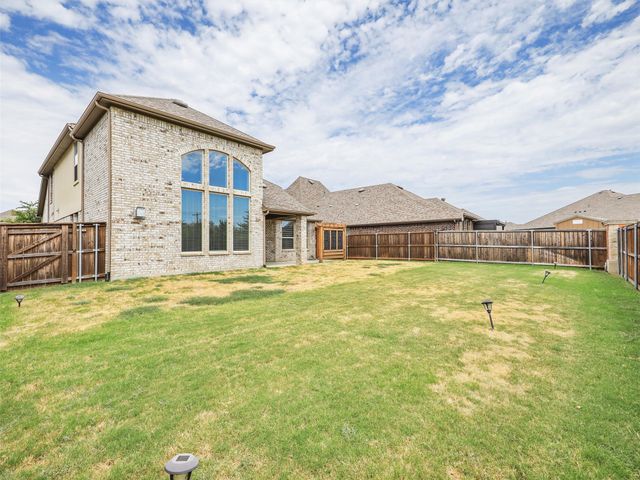 9920 Bitterroot Drive, Little Elm, TX 75068