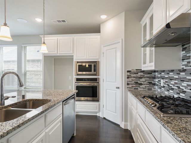 9920 Bitterroot Drive, Little Elm, TX 75068