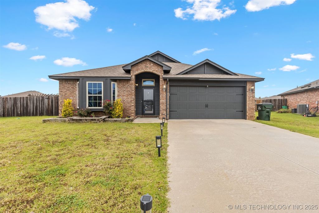 13364 N 133rd East Avenue, Collinsville, OK 74021