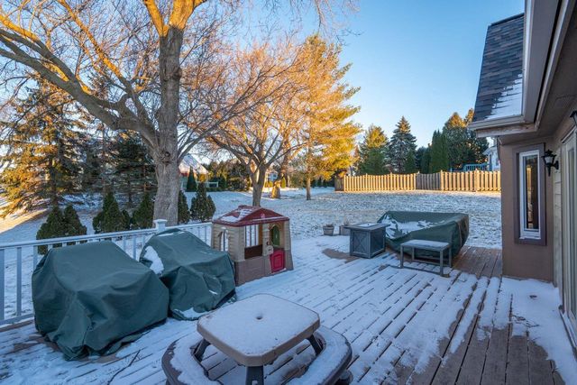 1115 Riverway COURT, Pewaukee, WI 53072