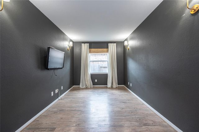 1851 Belle Place, Alvin, TX 77511