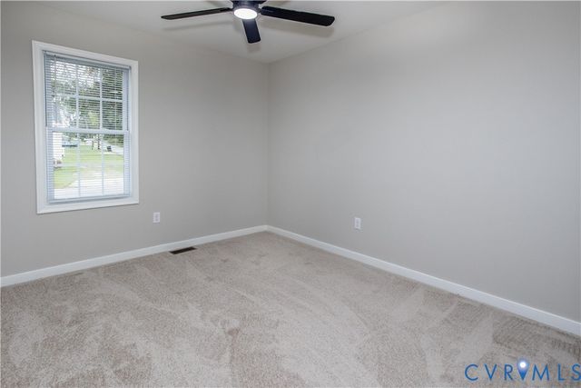 900 Cedar St, Hopewell, VA 23860