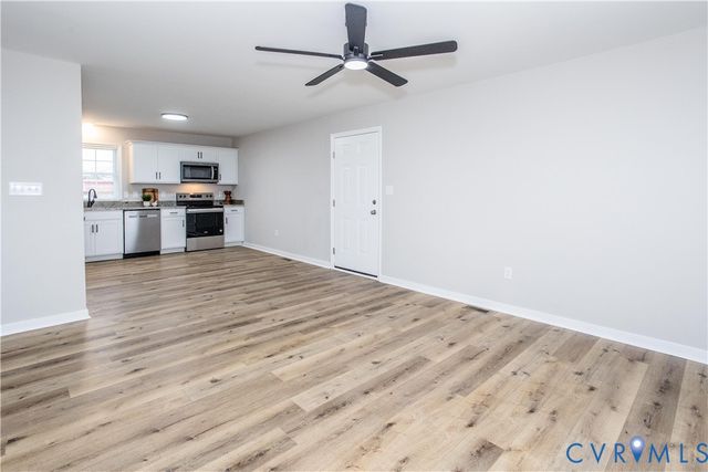 900 Cedar St, Hopewell, VA 23860