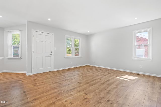 1212 Pender Street, Raleigh, NC 27610