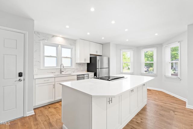 1212 Pender Street, Raleigh, NC 27610