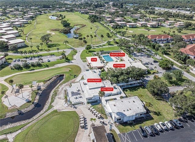 55 WOODLAND Drive 206, Vero Beach, FL 32962