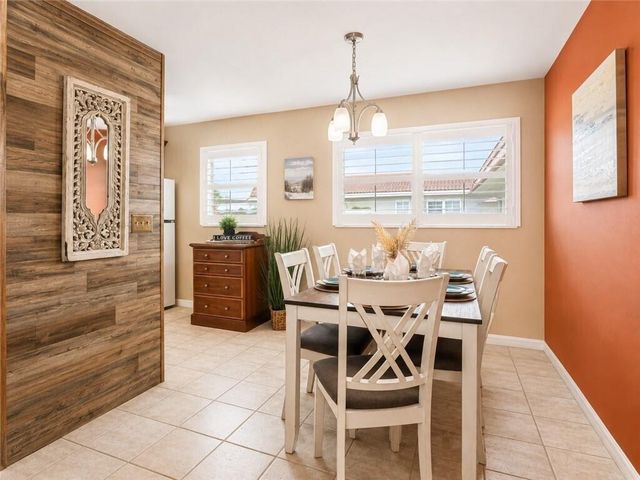 55 WOODLAND Drive 206, Vero Beach, FL 32962