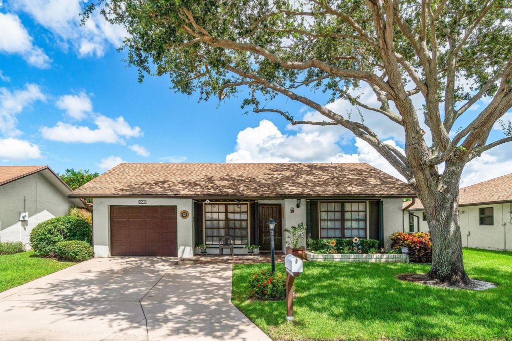 6049 Ambertree Lane, Greenacres, FL 33463