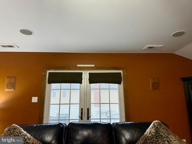 1740 FOREST DR, Williamstown, NJ 08094