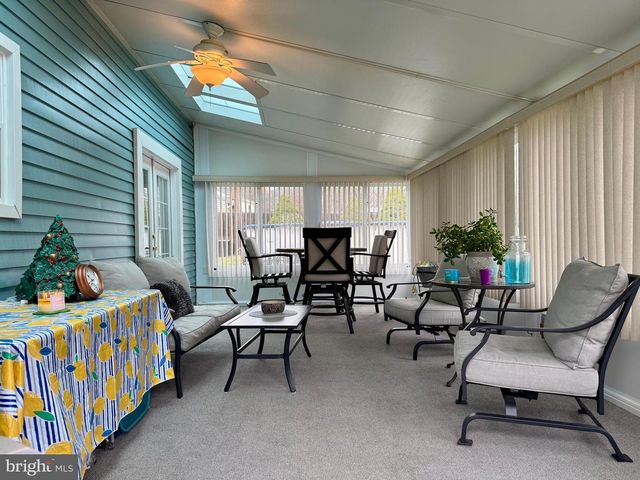 1740 FOREST DR, Williamstown, NJ 08094