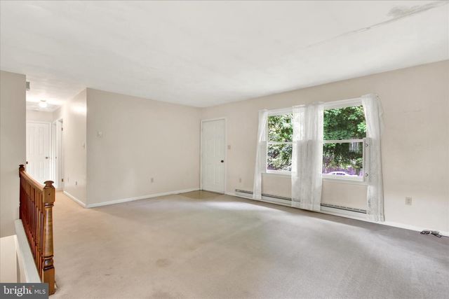 12 APPLE LN, Arendtsville, PA 17303