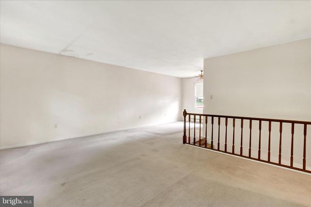 12 APPLE LN, Arendtsville, PA 17303