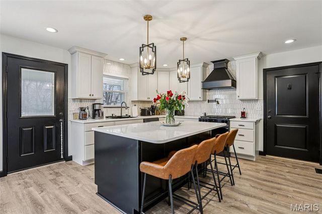 147 Papillon Drive, Swansea, IL 62226