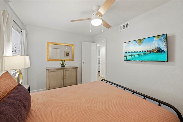 5973 State HWY 361 236, Port Aransas, TX 78373