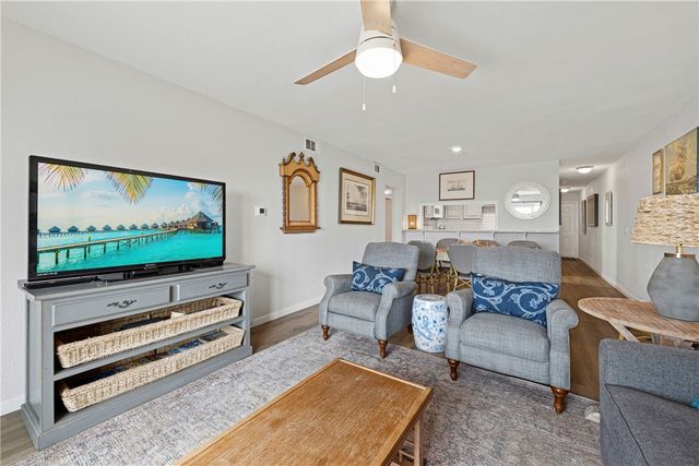 5973 State HWY 361 236, Port Aransas, TX 78373