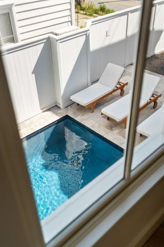 4 President Place, Charleston, SC 29403