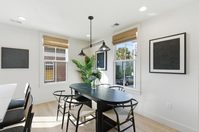 4 President Place, Charleston, SC 29403