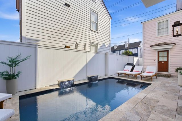 4 President Place, Charleston, SC 29403