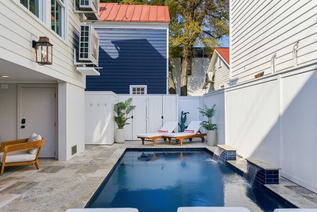 4 President Place, Charleston, SC 29403